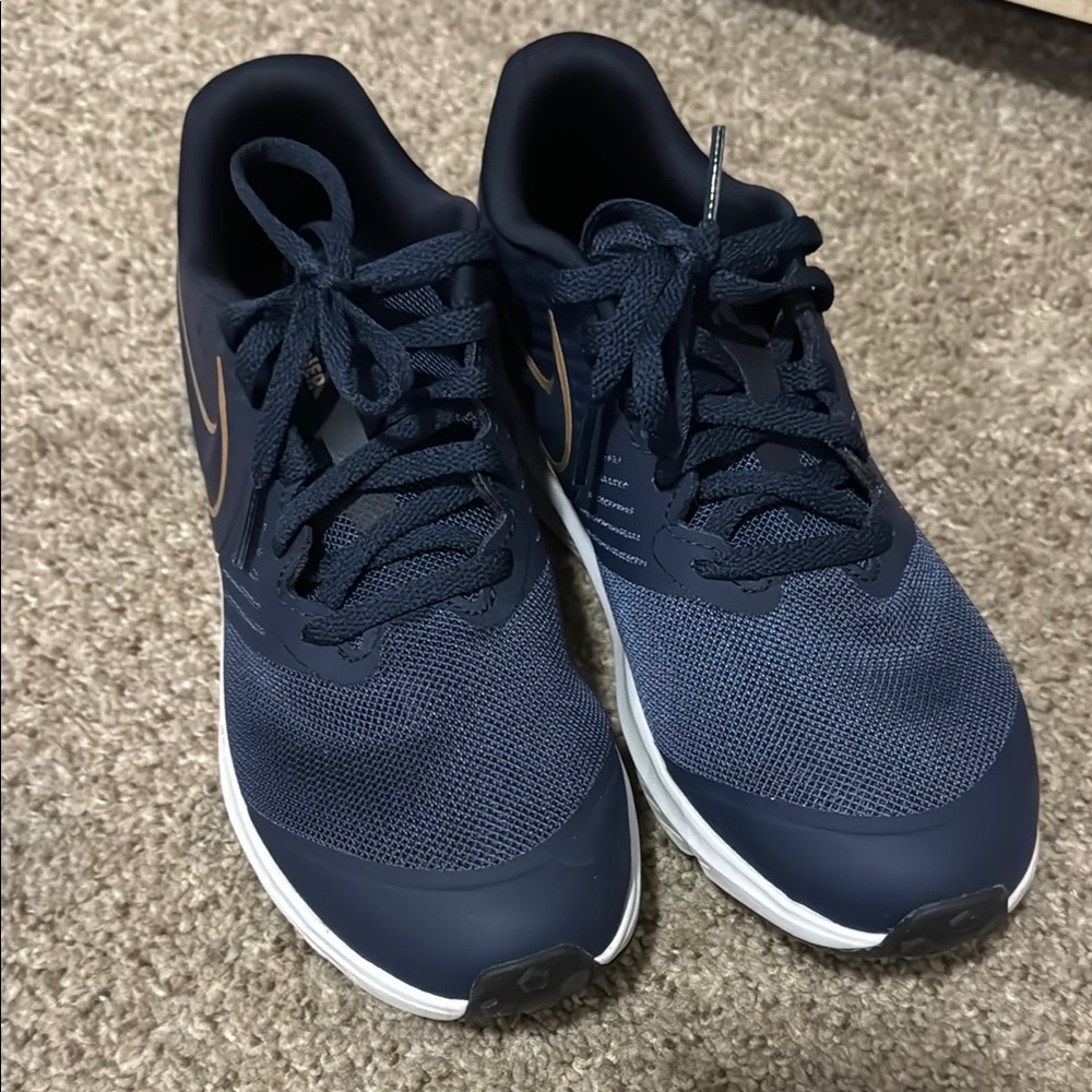 Nike Men's Navy Running Shoes